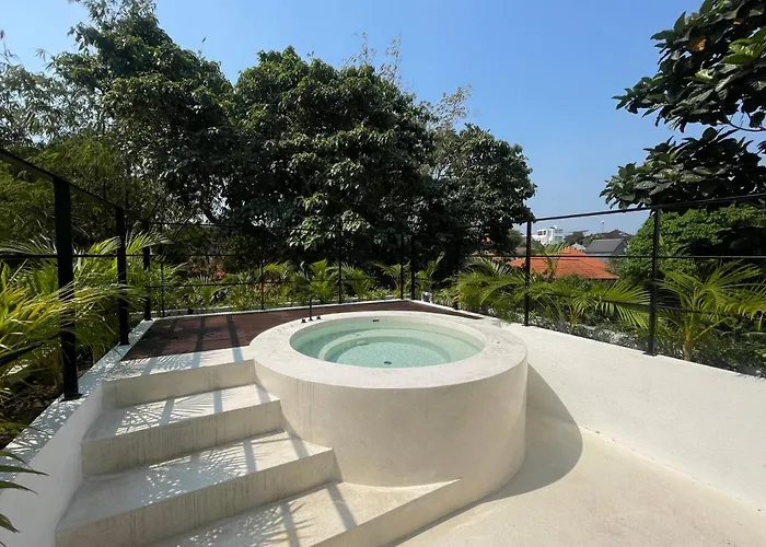 Villa Anwa Cove - Gorgeous 6-br & 2-pool In Bali Umalas (Bali)