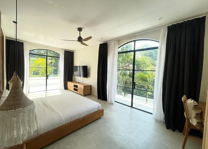 Villa Anwa Cove - Gorgeous 6-br & 2-pool In Bali