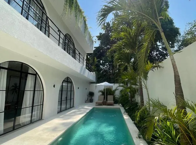 Anwa Cove - Gorgeous 6-br & 2-pool In Bali Villa *