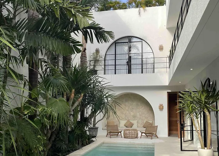 Anwa Cove - Gorgeous 6-br & 2-pool In Bali Villa